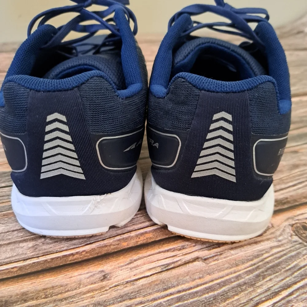 Altra Womens Dark Blue‎ Athletic Shoes Size 11